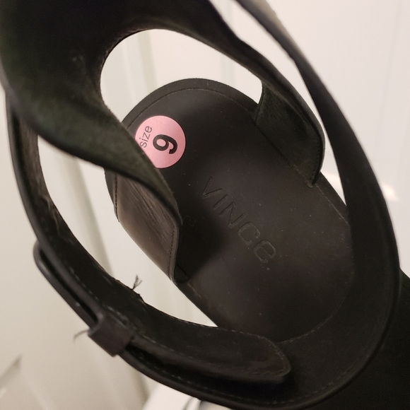 VINCE BLACK & WHITE "Sawyer" Sandals, Size 9 = 40, Stylish Flats Sleek - Picture 8 of 12